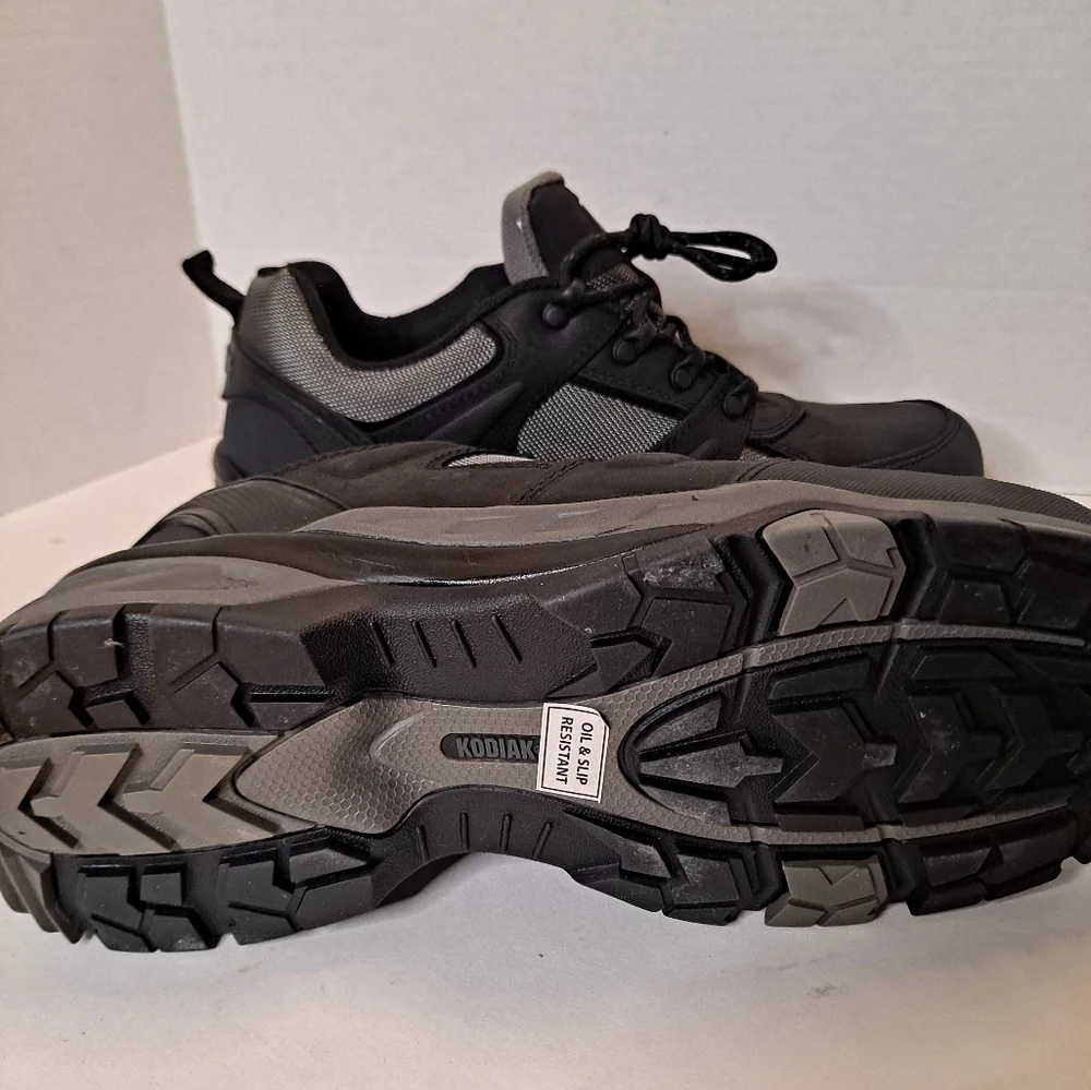Kodiak Rapid Men's Waterproof Work Boots size 9